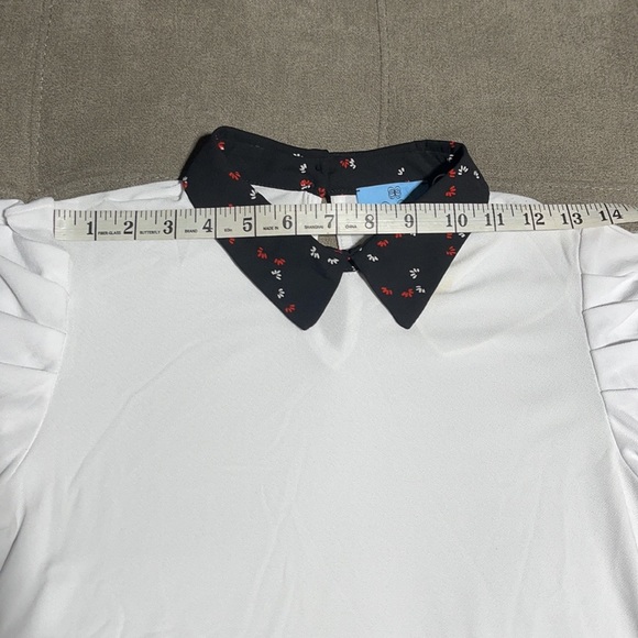 🥰🥰CeCe Collared Puff Sleeves Blouse🥰🥰 - Picture 6 of 9